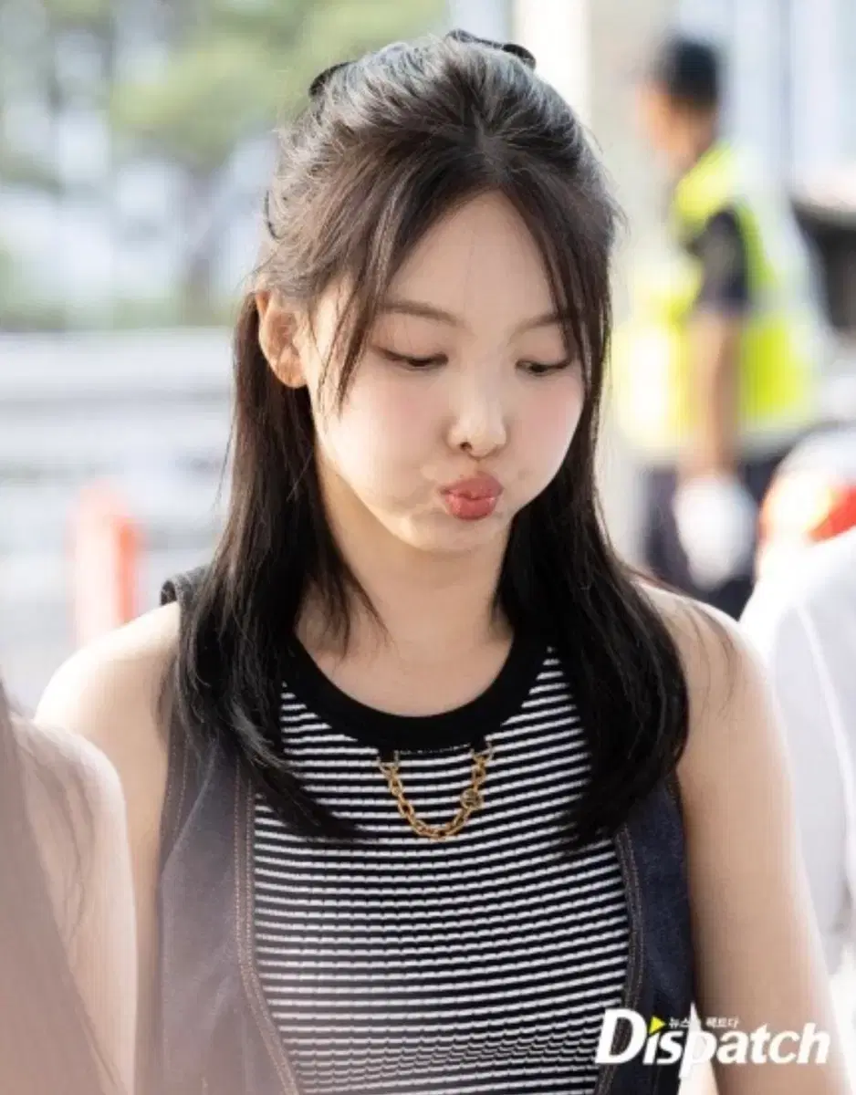 thumbnail-4